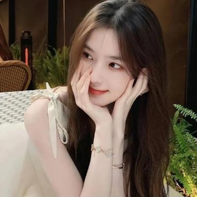 时尚台前幕后的故事